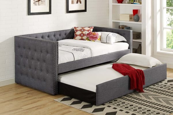 Why Everyone Needs a Daybed