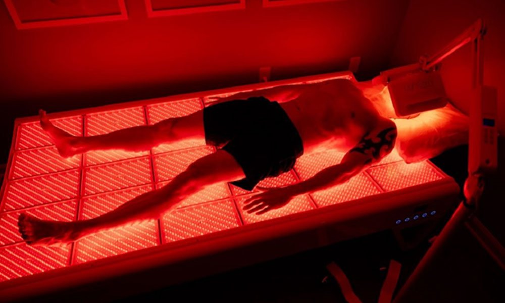 Get the Best of Both Worlds with a Red Light Massage! - Piethis