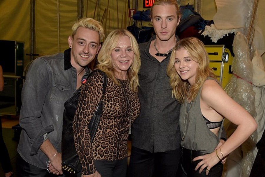 Kathleen Janette Moretz Shocking Details You Must Know About - Piethis