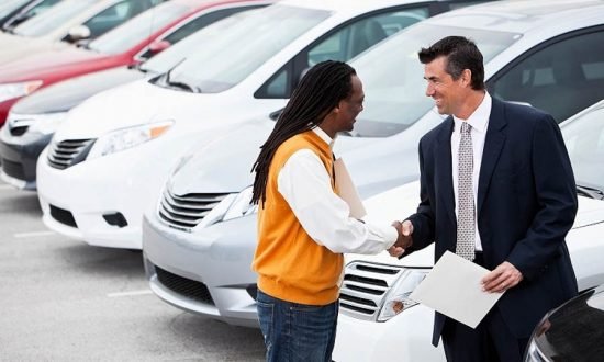 5 Car Shopping Tips to Make Your First Purchase Easy