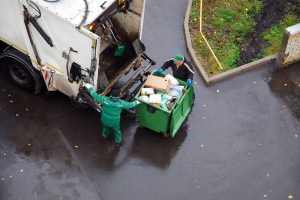 7 Ways Homeowners Benefit From Junk Removal Services