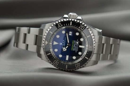 How To Tell If a Rolex Is Real-1