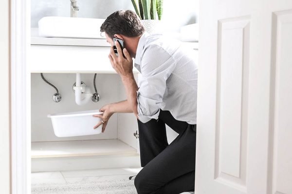 What To Do During A Plumbing Emergency 2