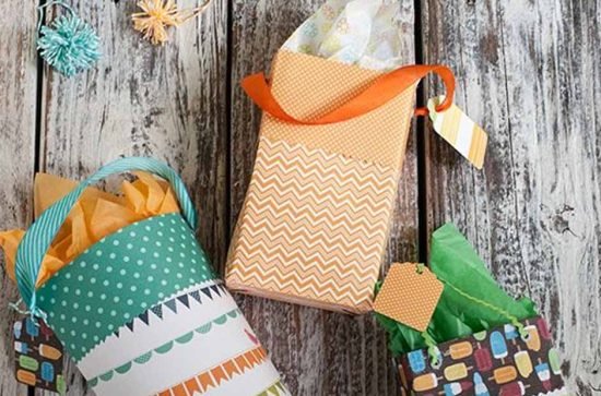 Crafting DIY Personalised Gift Bags