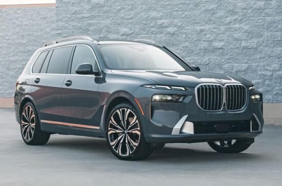 Best Family SUVs BMW X7